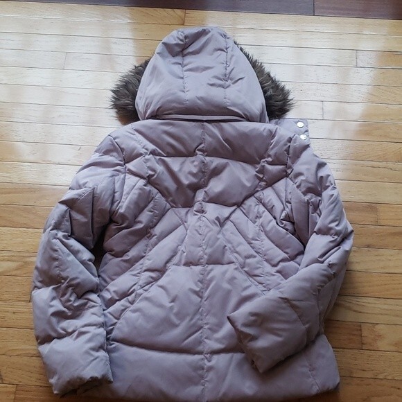 Nine West Puffer Jacket: Size M, Light Purple with Removable Hood - Picture 3 of 3